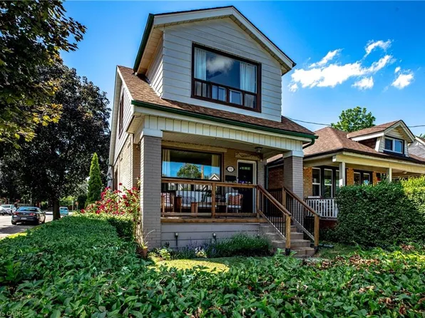 152 London St S, Hamilton, ON L8K 2G7