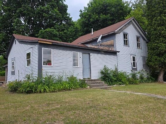 2nd image of 224 S Camburn St