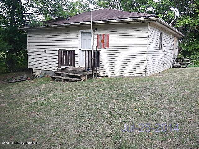 2nd image of 361 Old Main St