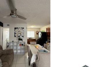 2745 W 61st Pl, Hialeah, FL 33016