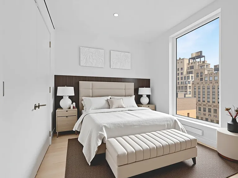 225 W 28th St #17D — Photo 5