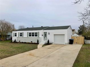 3037 Cobblestone Dr, Virginia Beach, VA 23452