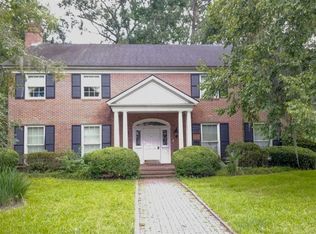 211 Lee Blvd, Savannah, GA 31405