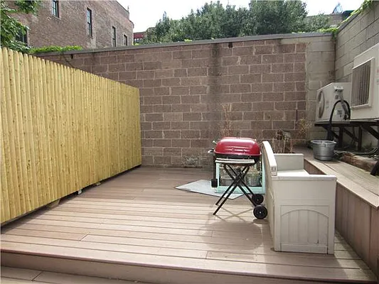 Rented by Mirador Real Estate | media 6