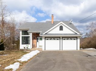 55 Windview Dr, Naugatuck, CT 06770