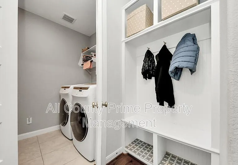 2707 Brighton Willow Way — Photo 14