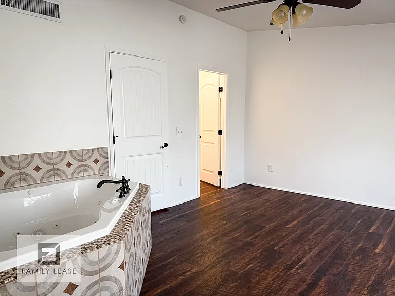 3700 S Serena Ln — Photo 27