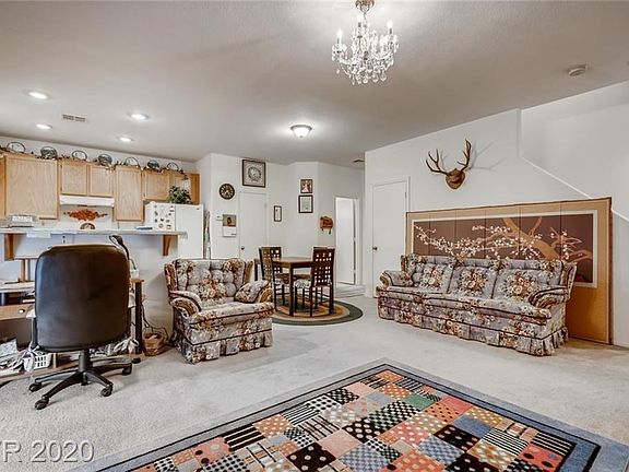 4th image of 1860 Vida Pacifica St