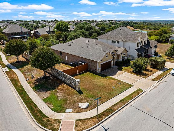3rd image of 101 Fort Richardson Dr