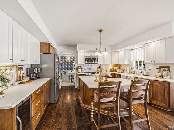 4th image of 5533 Twilight Ln