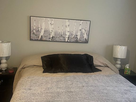 3rd image of 5787 Kennedy Ave #3