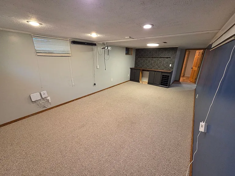841 Lund Ave NE — Photo 14