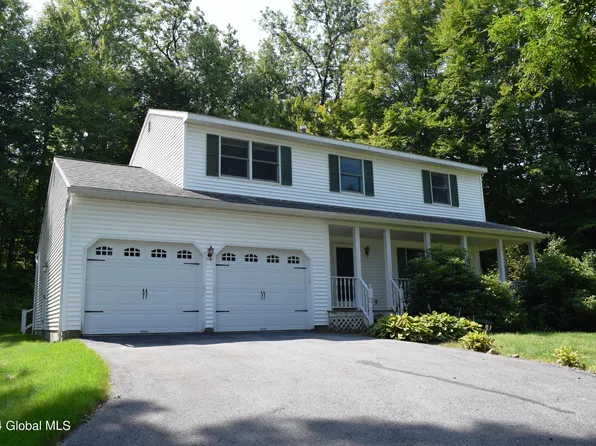 783 Schuyler Way, Ballston Spa, NY 12020