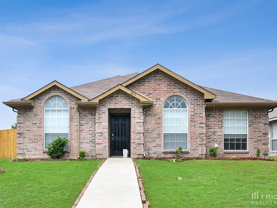 1st image of 2865 Coral Dr