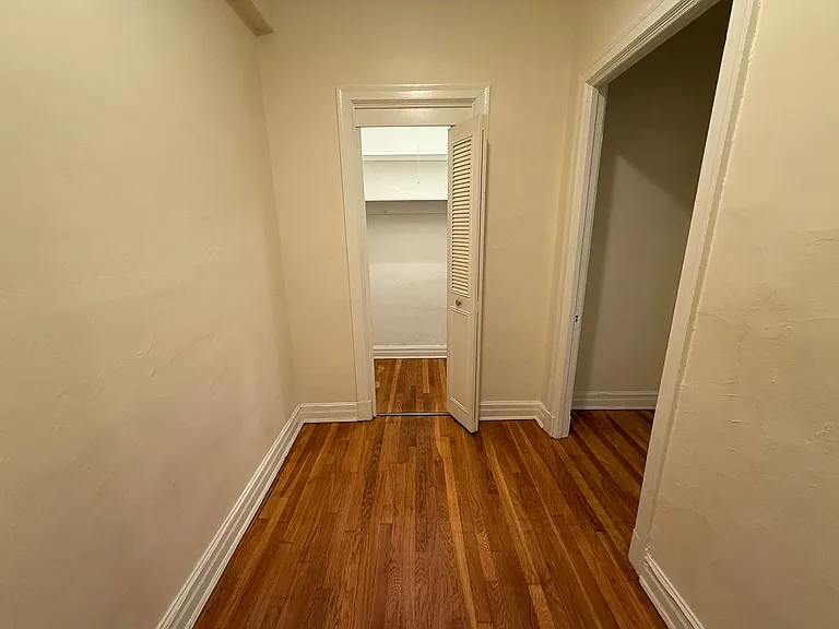 New King Edward Apartments — Photo 57
