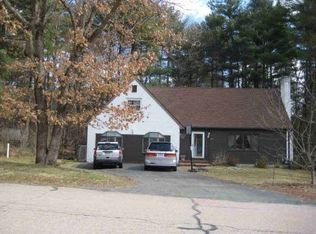 1010 Lincolnshire Dr, North Attleboro, MA 02760