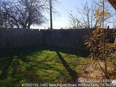 2nd image of 1402 New Haven Rd