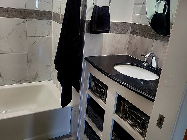 5710 Maco St — Photo 12