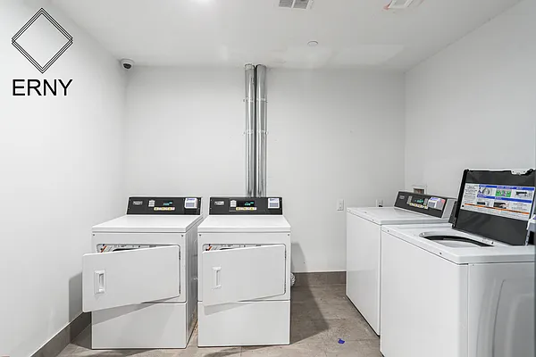 Rented by ERNY LLC | media 22