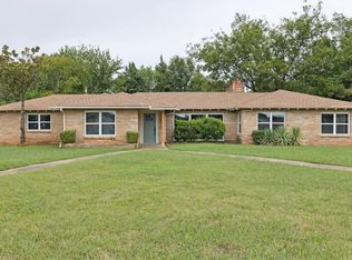 2820 Bella Vista Dr, Midwest City, OK 73110