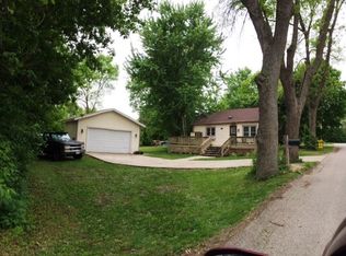 1310 E Road 1, Edgerton, WI 53534