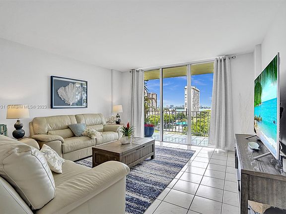 2nd image of 11111 Biscayne Blvd #8G