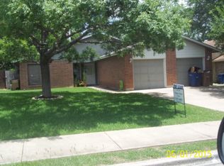 2108 Courtney St #B, Austin, TX 78745