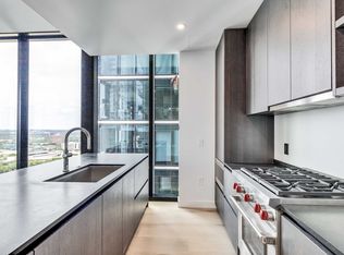 610 Davis St #2205, Austin, TX 78701