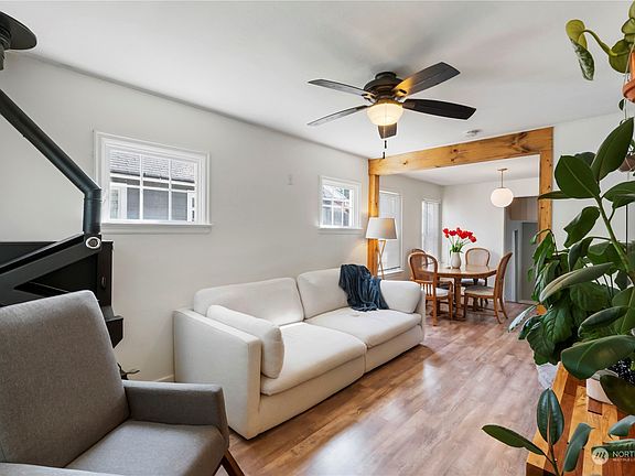 5th image of 4024 E G Street