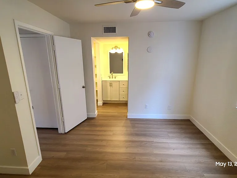 126 E Mohave Rd — Photo 15