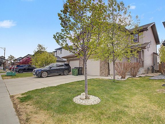 3rd image of 7147 Cardinal Way SW