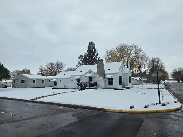 107 College Ave N, Fulda, MN 56131