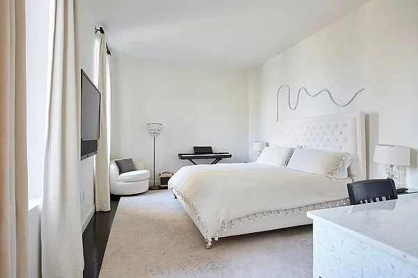 Sold by Corcoran | media 15