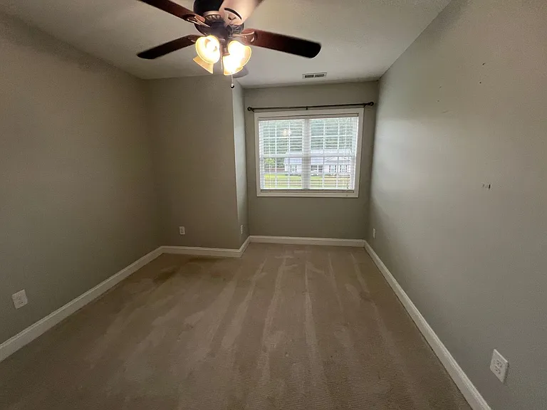 314 Springcreek Ct — Photo 23