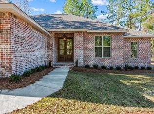 72 McCarter Cir, Purvis, MS 39475
