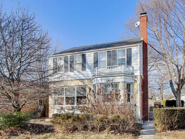 1507 Cleveland St, Evanston, IL 60202