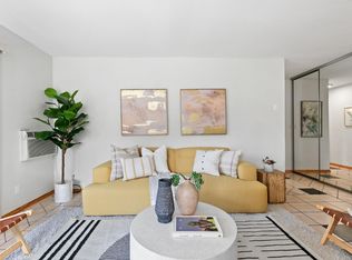 108 E Middlefield Rd APT D, Mountain View, CA 94043