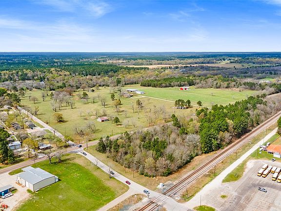 2nd image of 9192 State Highway 75 S