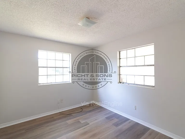 3216 Jim Lee Rd #2-A — Photo 7