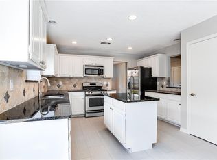 2029 Lansdown Dr, Carrollton, TX 75010