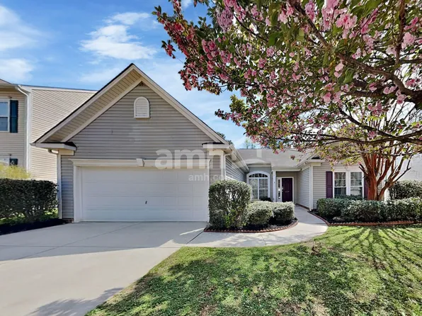 229 Highgate Cir, Greer, SC 29650