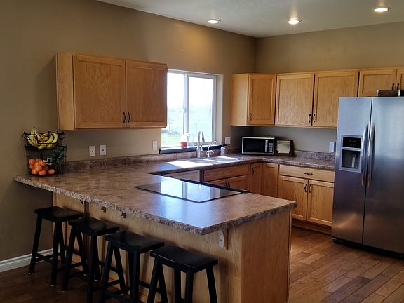 2nd image of 10191 Road 5.6 NE