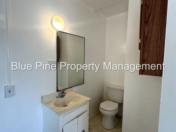 5th image of 560 Oneida Ave Unit 3