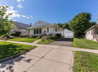 623 Spruce St, Fergus Falls, MN 56537