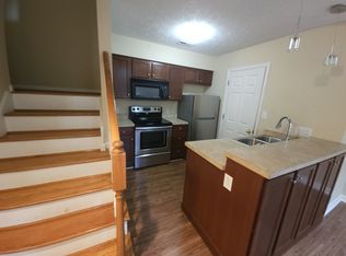 429 Lees Mill Dr #1, Newport News, VA 23608