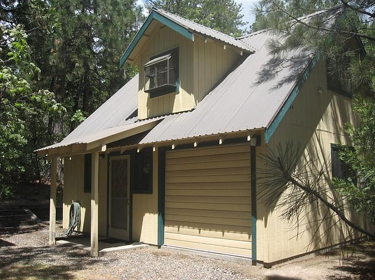 1st image of 41734 Corlew Ln