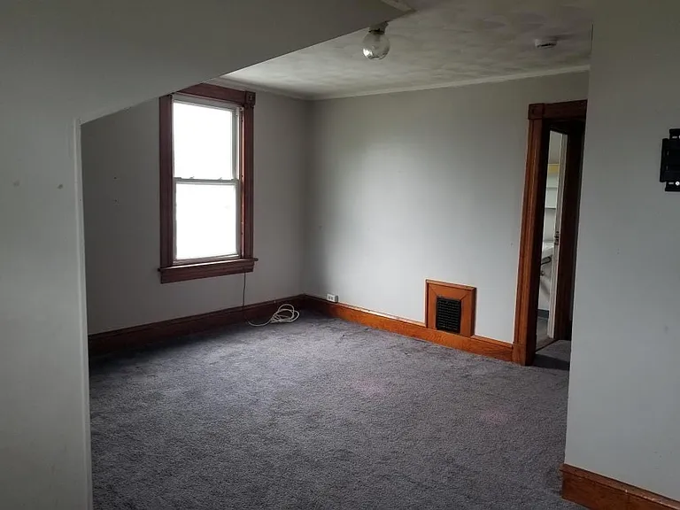55 City Ave — Photo 8