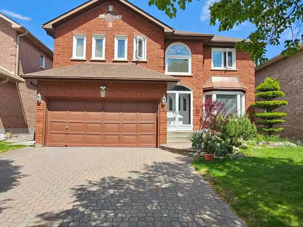 3 Hearthstone Cres, Richmond Hill, ON L4B 3E2