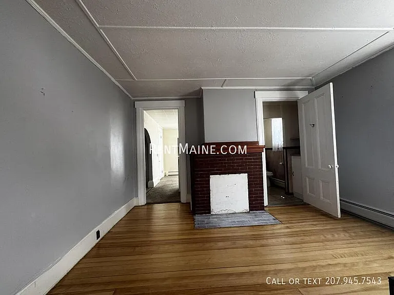 3 Newhall St #1 — Photo 5