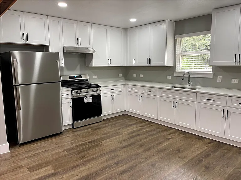 6202 Hogan Ave — Photo 9